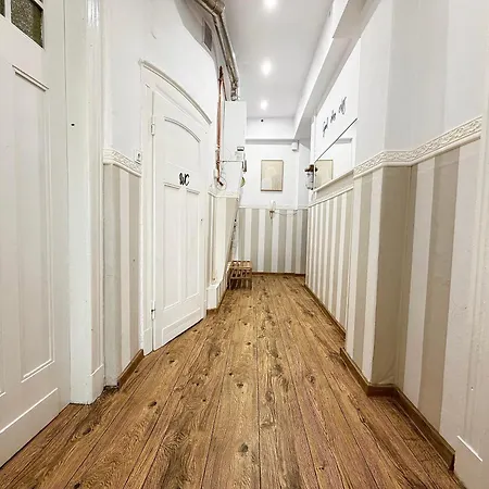 Apartment Nowowiejska Point By Bookinghost *